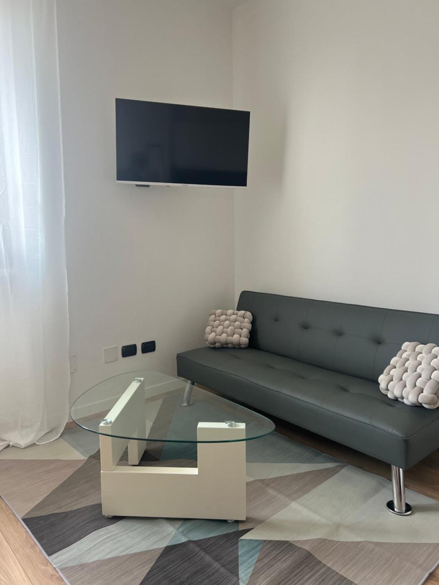 Monolocale Ovidio * Milano