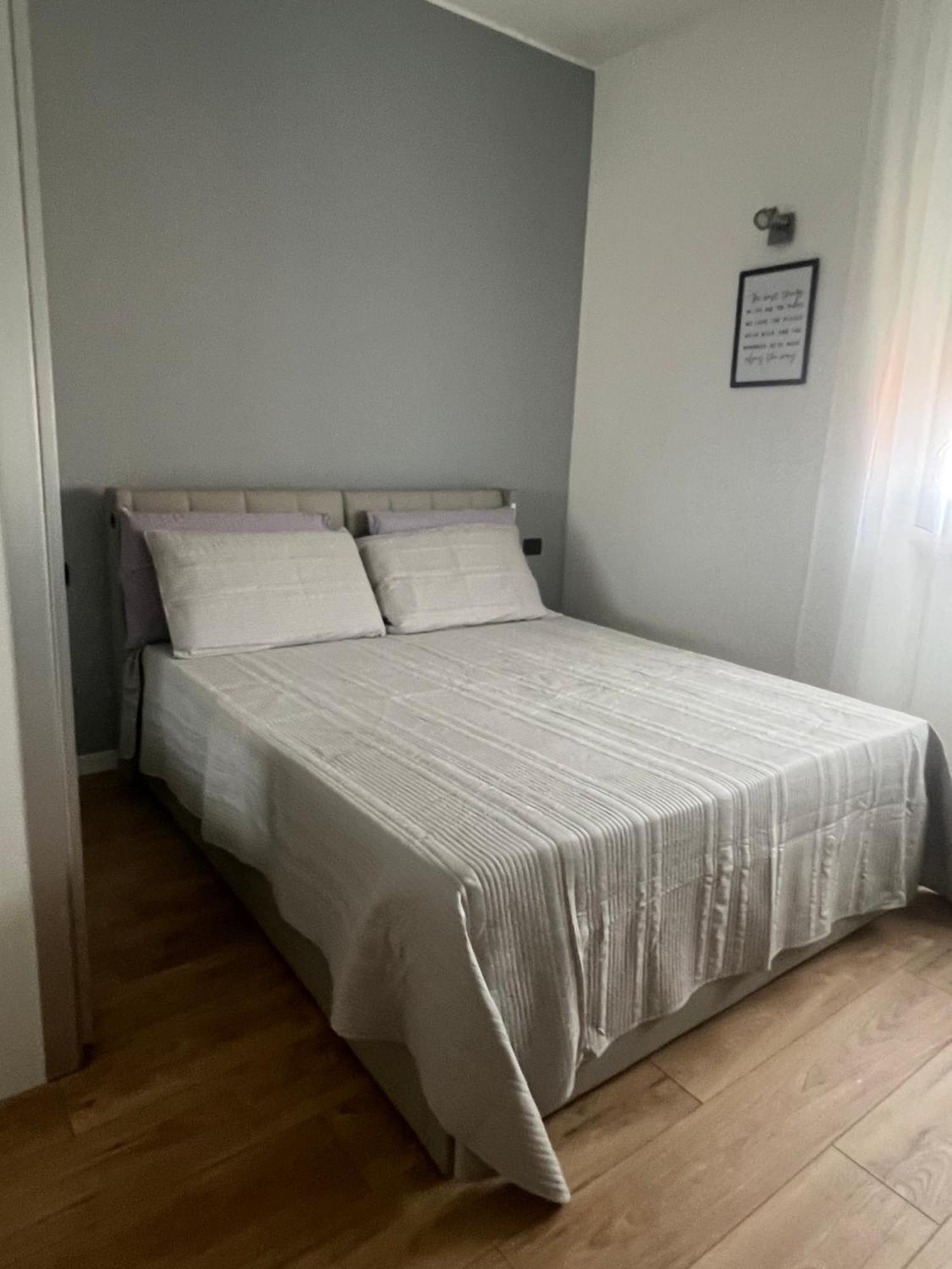 Monolocale Ovidio Milan