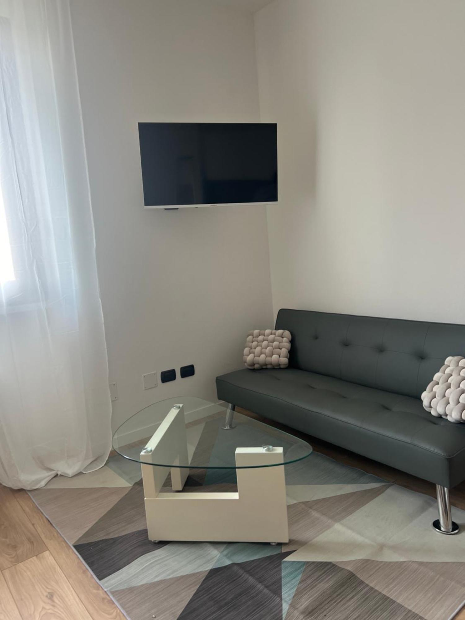 Aparthotel Monolocale Ovidio Milano